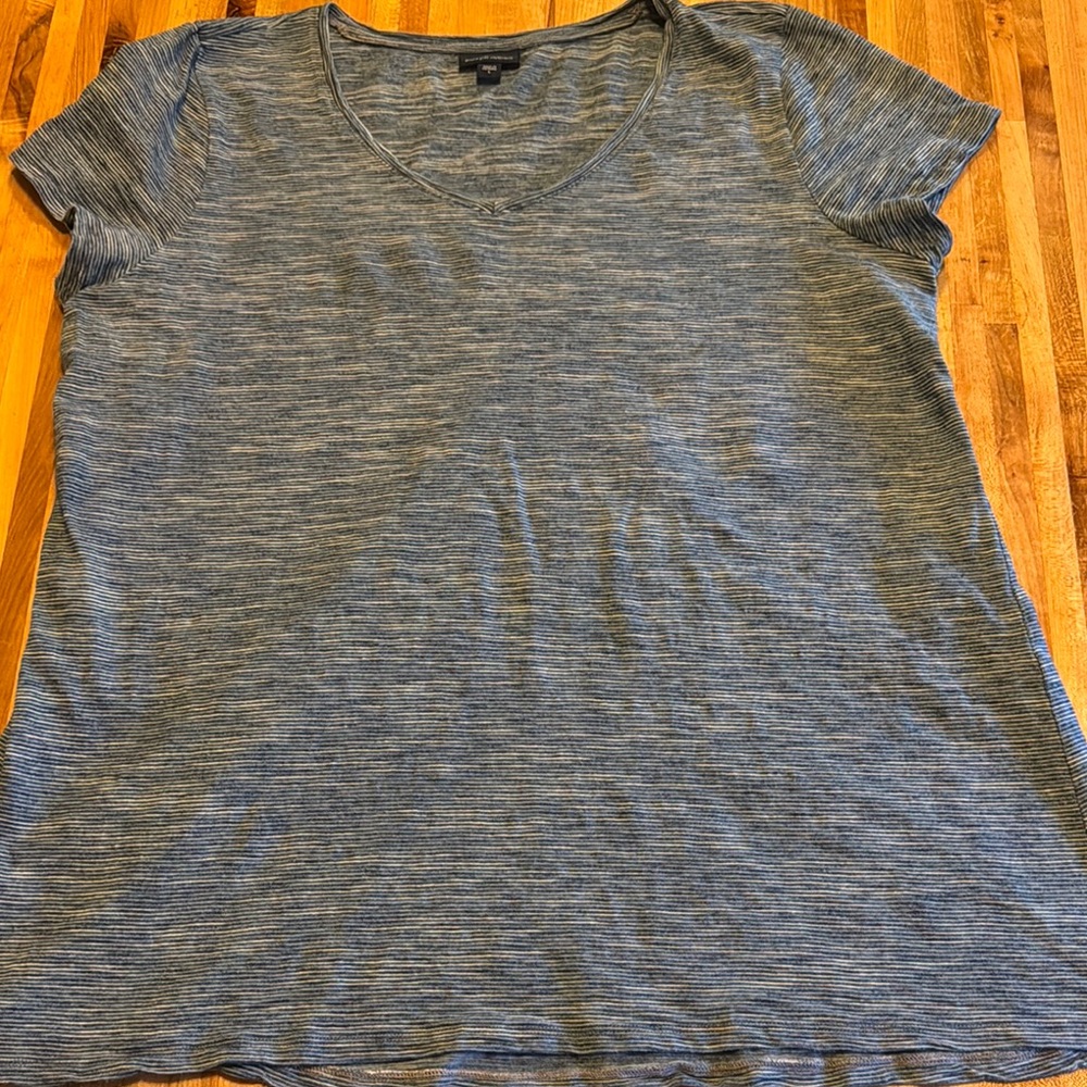 Pure Jill Heathered Blue V-Neck Tee L